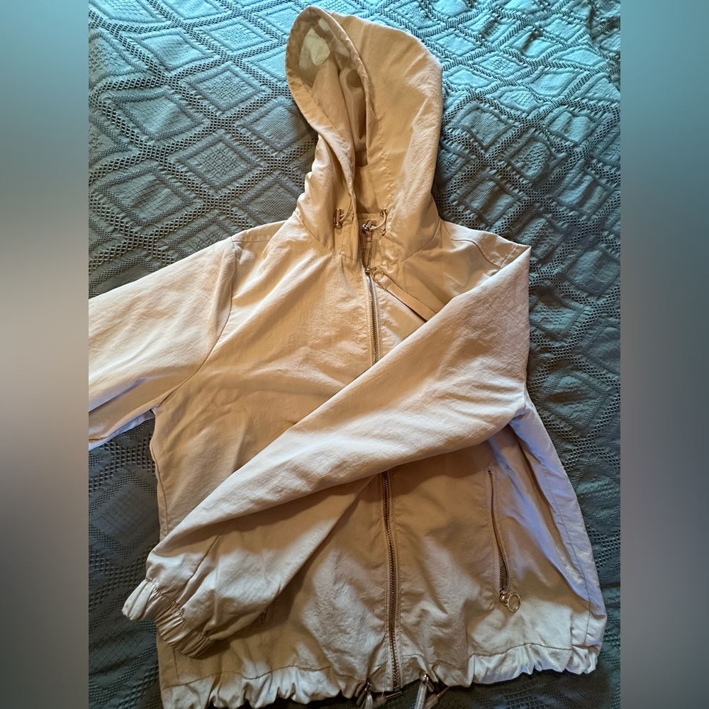 Like new zipper jacket